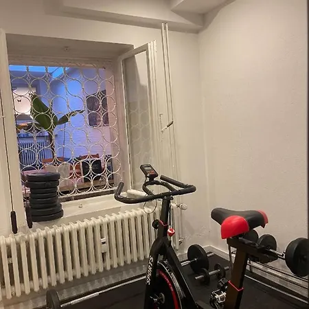 Center & Stadthaus, Zentrum