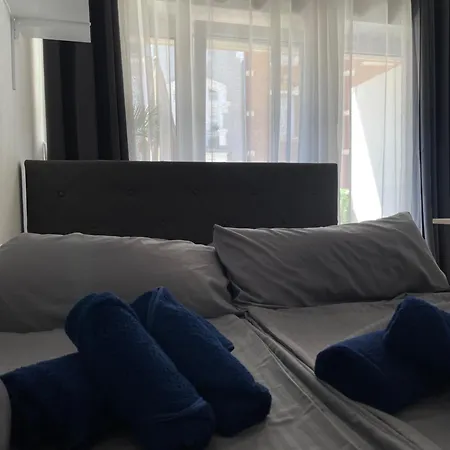 Center & Stadthaus, Zentrum