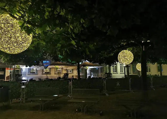 Center & Stadthaus, Zentrum * Treviri