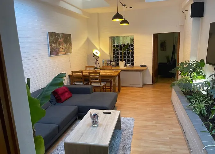 Center Apartments&stadthaus, Zentrum Apartment *